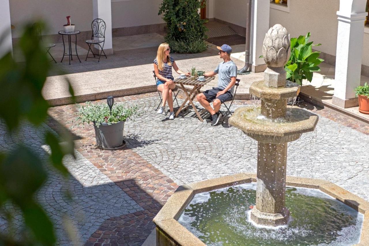 Almtalhotel Appartements In Pettenbach Esterno foto
